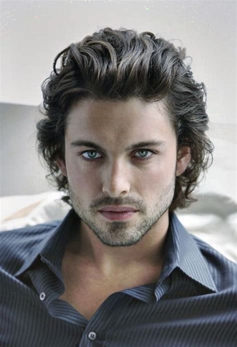 shoulder length haircuts for men|shoulder length wavy hair men.